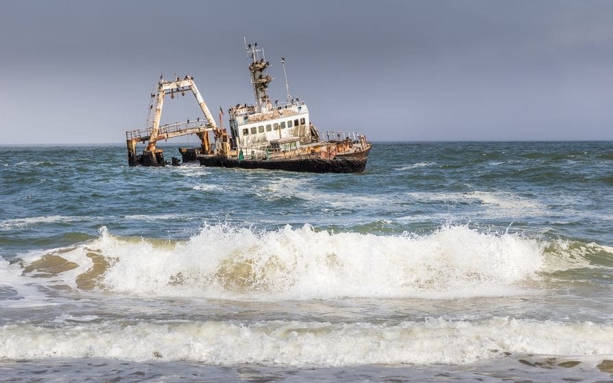 Abandoned,Shipwreck,Of,The,Stranded,Zeila,Vessel,At,The,Skeleton